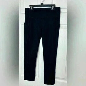 Lululemon Athletica cropped leggings 6